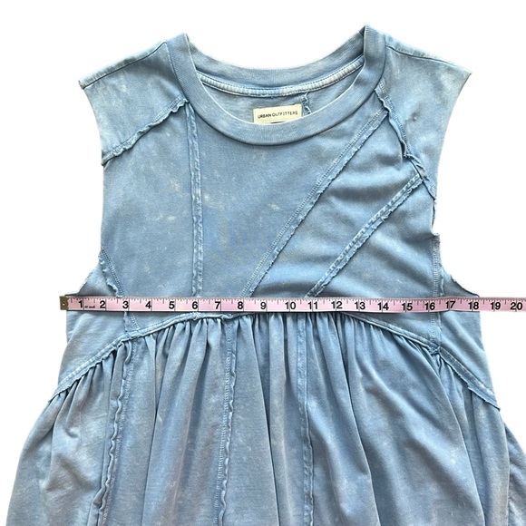 UO | Oversized Babydoll T-Shirt Dress | XS - Picture 10 of 14